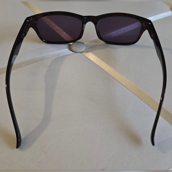 *3/$20 Tortoise Shell Sunglasses Readers +1.25 - Picture 4 of 7